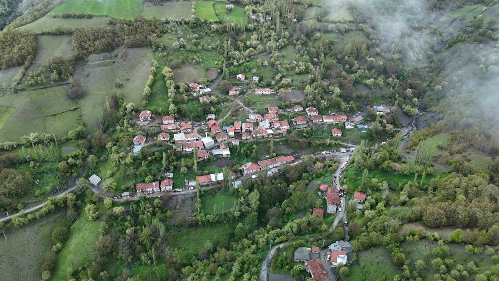 tokatta heyelan riski altindaki koy bosaltiliyor 5