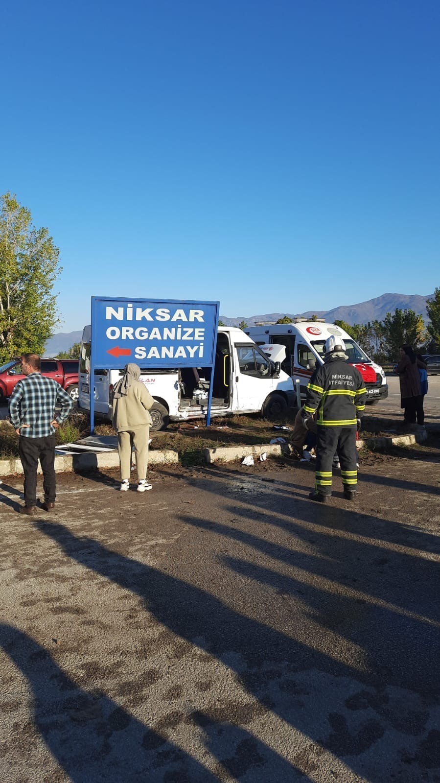 tokatta iki isci servisi carpisti 10 yarali 1 kQn4SD8E