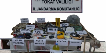 tokatta-kacak-kazi-yapan-3-supheli-sucustu-yakalandi-v99cgrhz.jpg