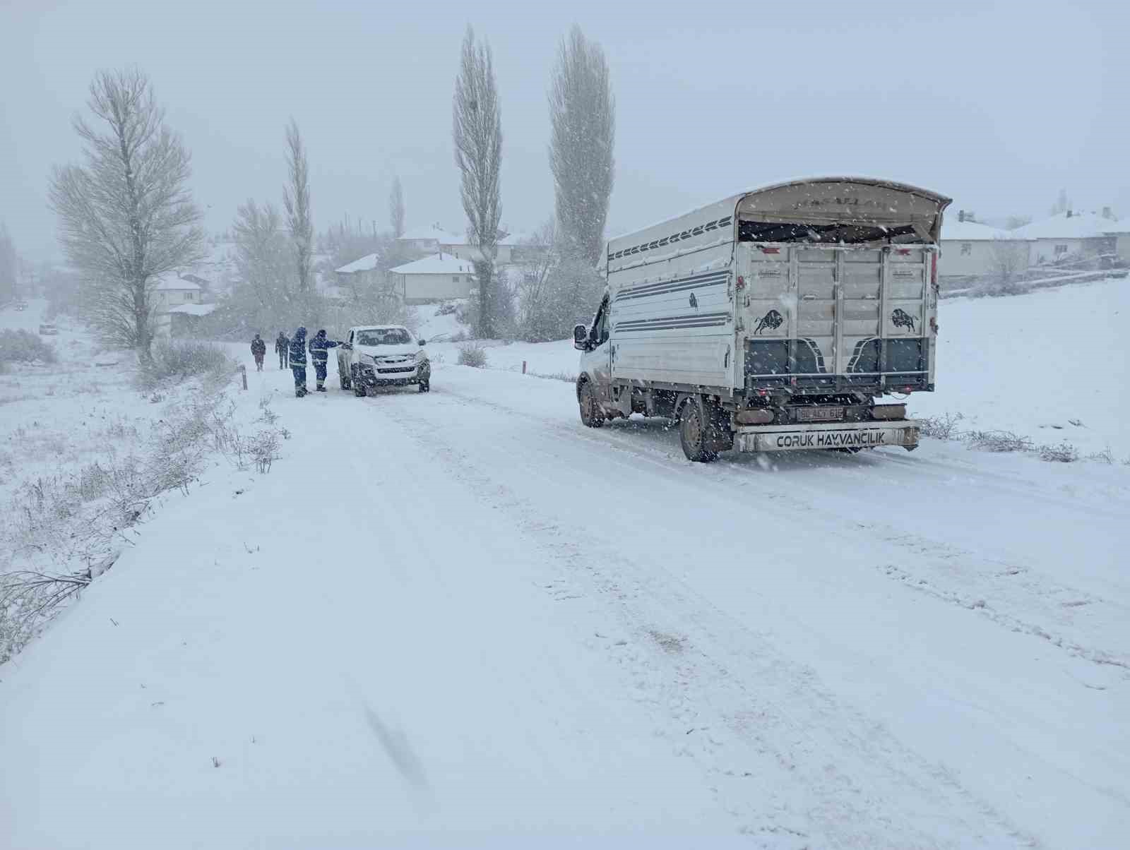 tokatta kar yagisi ulasimi olumsuz etkiledi 2 26Dwq7zs