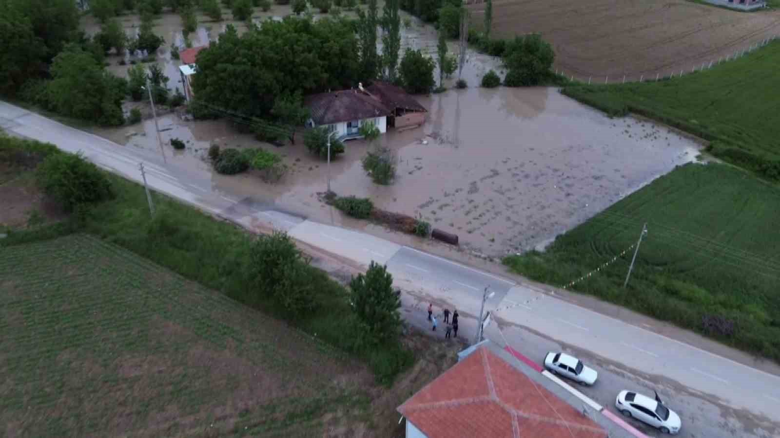 tokatta kelkit cayi tasti koyu su basti 5 AKdny93D