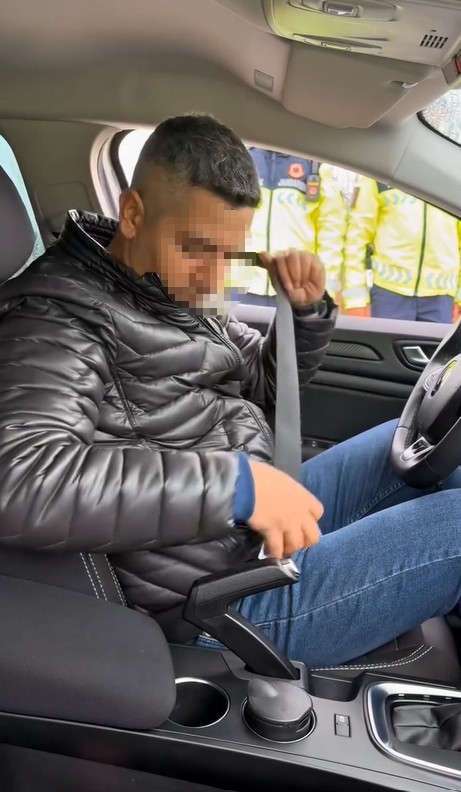 tokatta kemer takmayan surucuye kibar uyari 4 4wJnFRbM