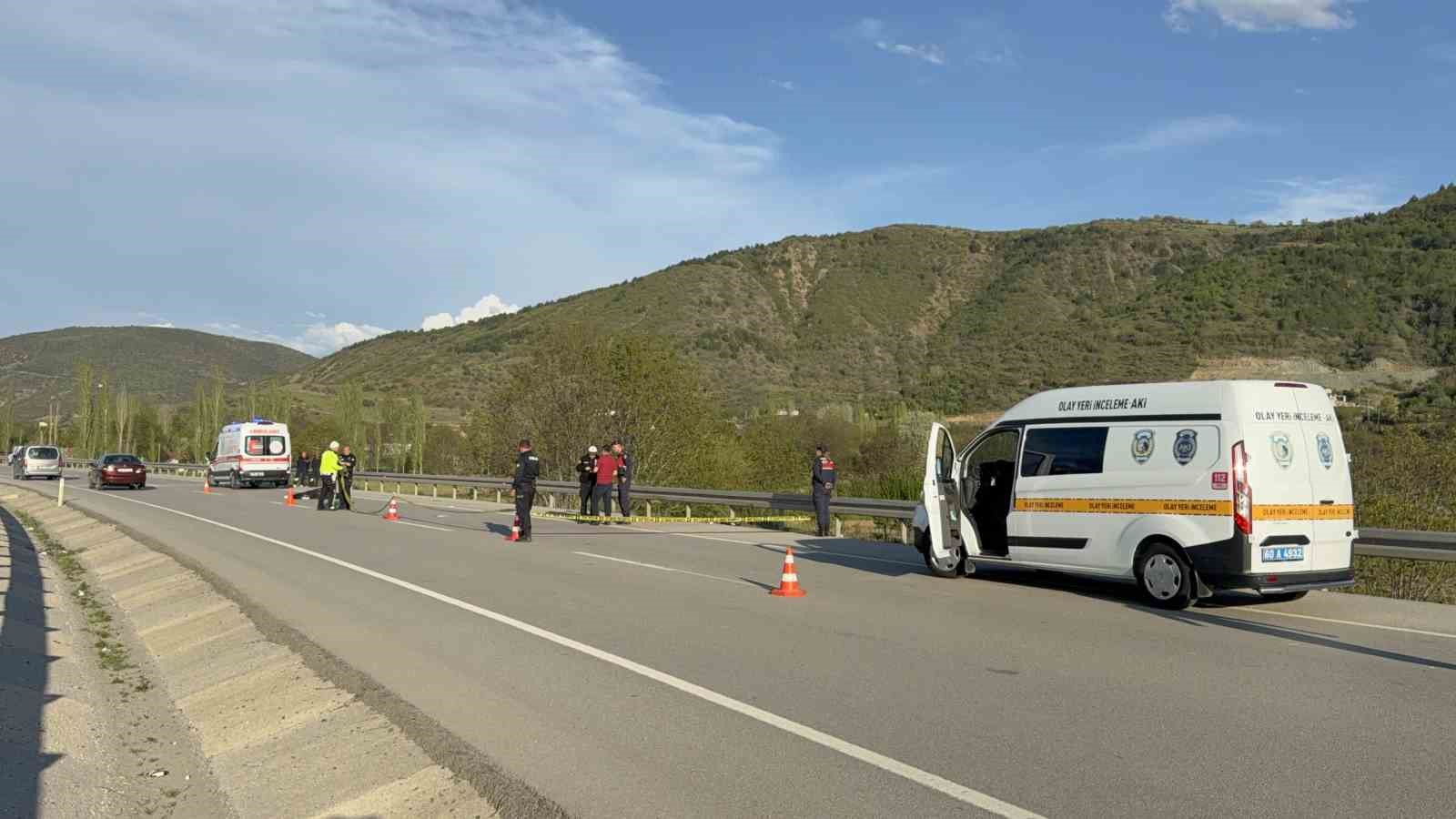 tokatta motosiklet kazasi 1 olu 3
