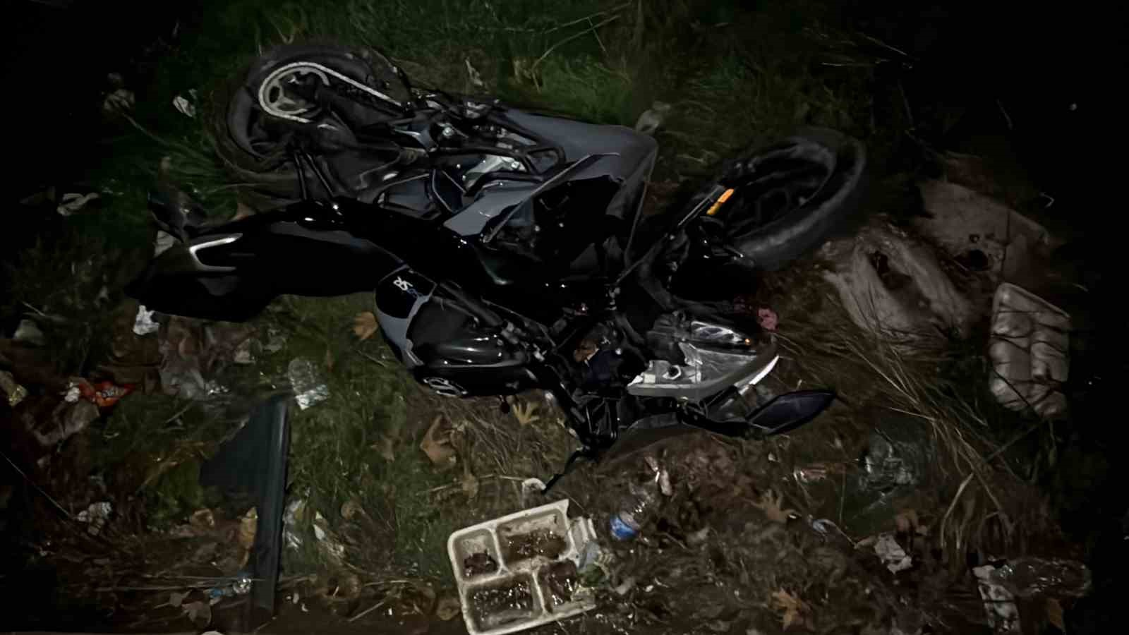 Tokat’ta motosiklet otomobile çarptı: 2 yaralı 5 tokatta motosiklet otomobile carpti 2 yarali 1 gMRAiKll