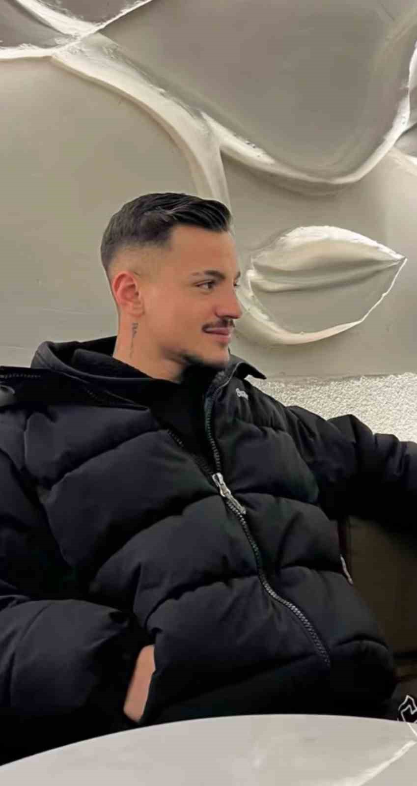 tokatta yan baktin kavgasinda 6 yerinden bicaklanan 23 yasindaki genc hayatini kaybetti 3 QrqCSVmy