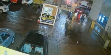 tokatta-yan-baktin-kavgasinda-6-yerinden-bicaklanan-23-yasindaki-genc-hayatini-kaybetti-OO1qX7jj.jpg