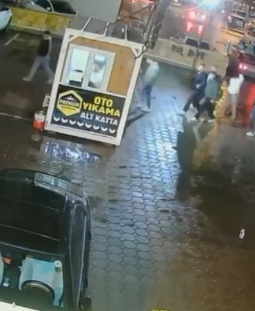 tokatta-yan-baktin-kavgasinda-6-yerinden-bicaklanan-23-yasindaki-genc-hayatini-kaybetti-OO1qX7jj.jpg