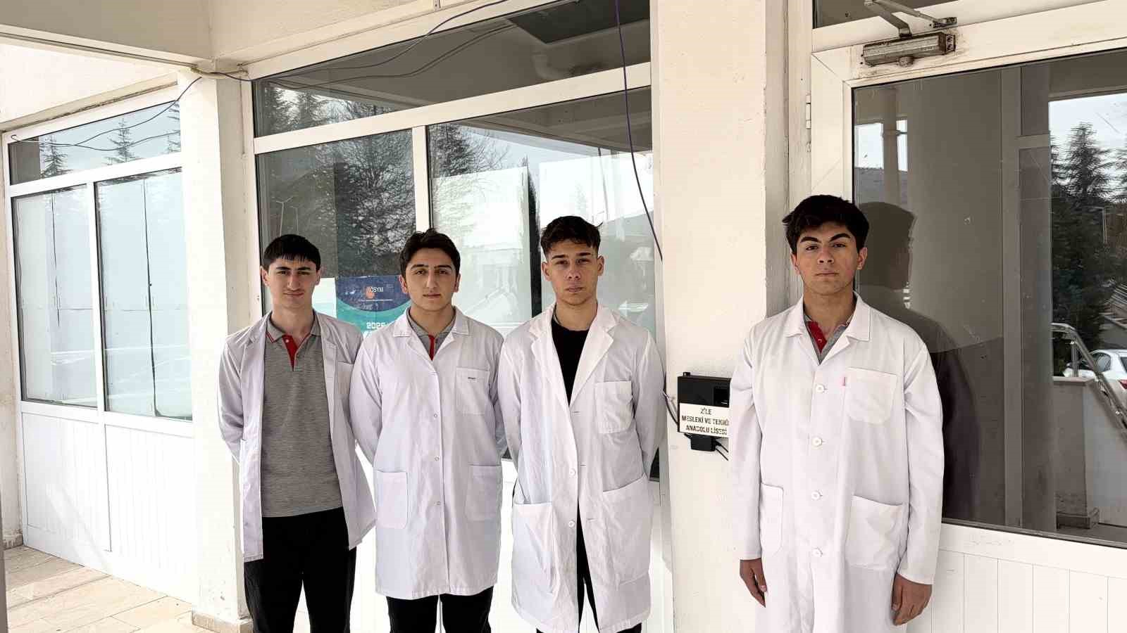 tokatta yerli parmak izi sistemiyle sinif yoklamasi dijital ortama tasindi 2 OA9vbwBp