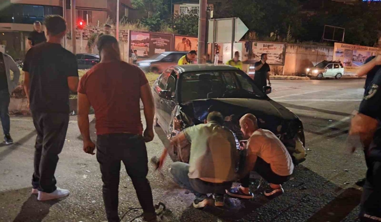 tokatta-zincirleme-trafik-kazasi-5-yarali-iVCNAzNE.jpg