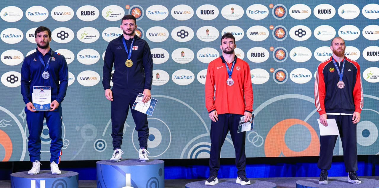 tolga ozbekten gumus alperen atardan bronz madalya 0