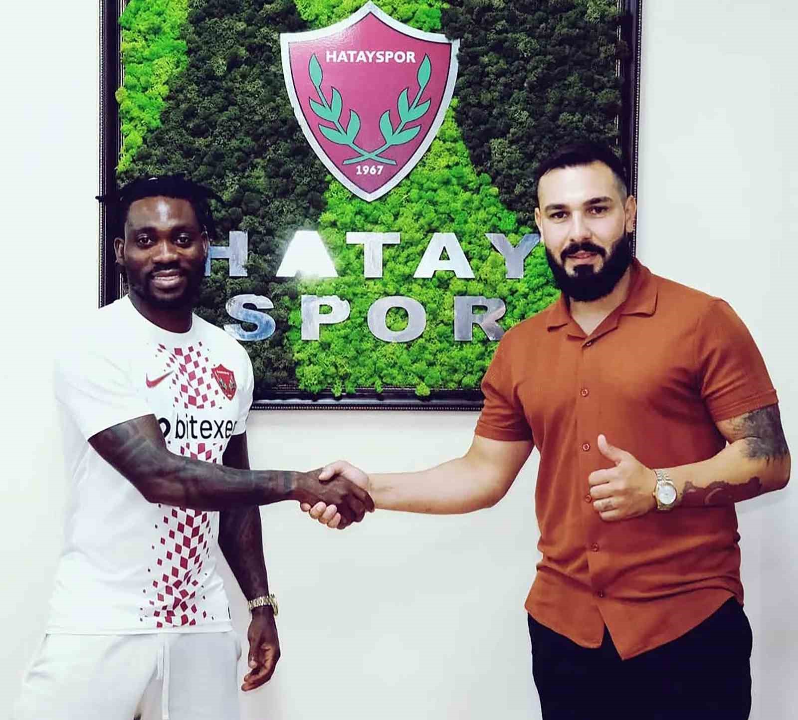 tolgahan kilit christian atsu hatayi cok sevmisti 0 BycShY6e