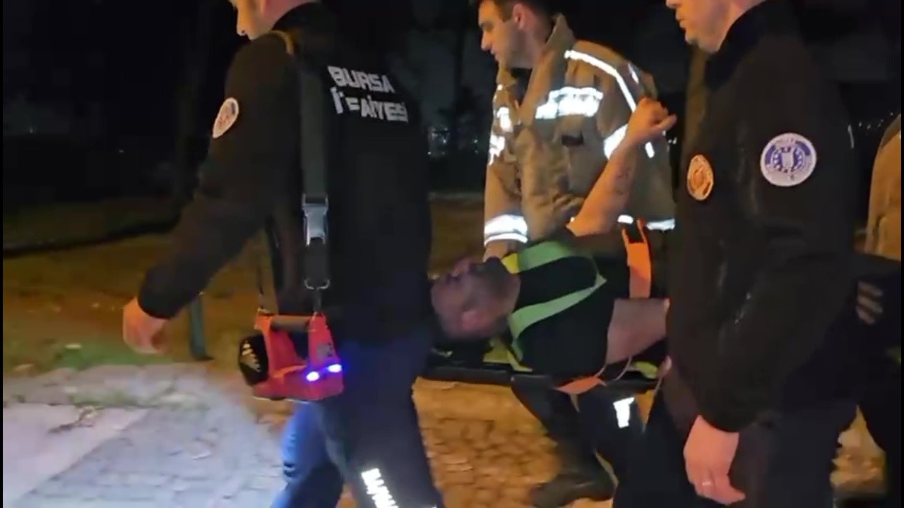 tophane surlarinda korku dolu anlar 4 saat ikna edilmeye calisildi dustu yaralandi 3 O5Ka3IU7