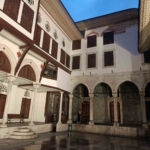 topkapi-sarayi-gece-turlariyla-ziyaretcilerine-kapilarini-acti-d6kSGb3I.jpg