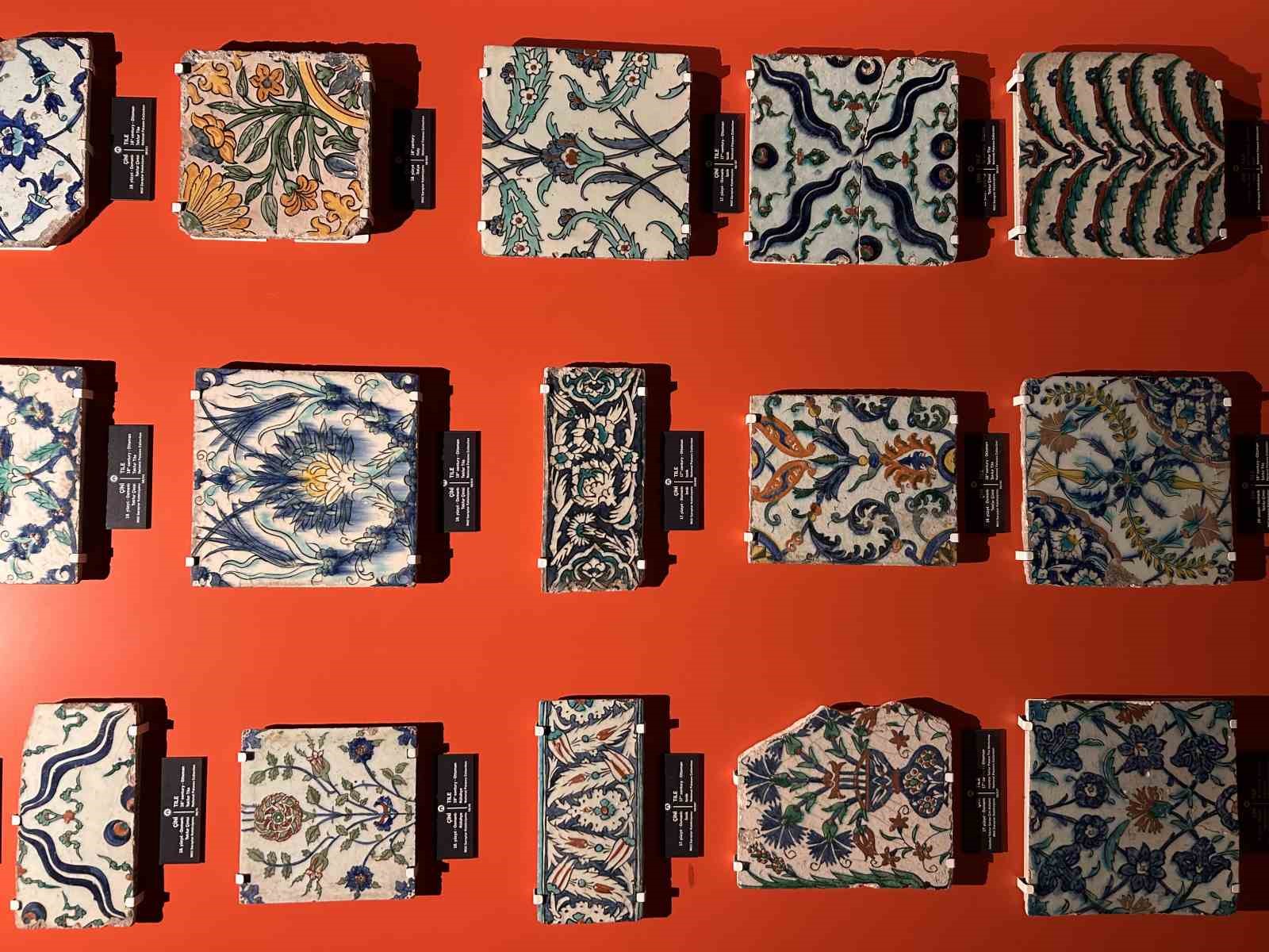 topkapi sarayinda bir ilk mabeyn yolu cini sanat galerisi ziyarete acildi 1 mORAyzPw