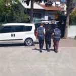 toplamda-60-yil-5-ay-hapis-cezasiyla-aranan-10-firari-yakalandi-lvtrd9aB.jpg