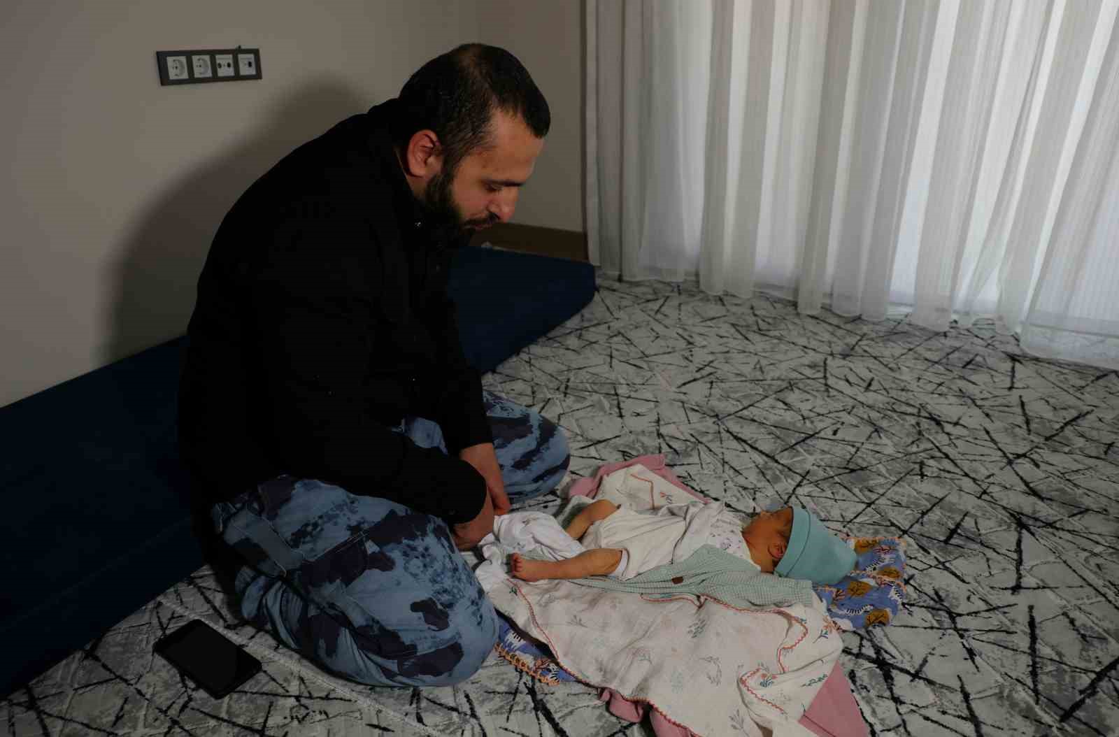 Topuk kanı çıkmazı: Bebeklerine kayyum atanması endişesiyle yaşıyorlar 7 topuk kani cikmazi bebeklerine kayyum atanmasi endisesiyle yasiyorlar 3 hm51QRmS