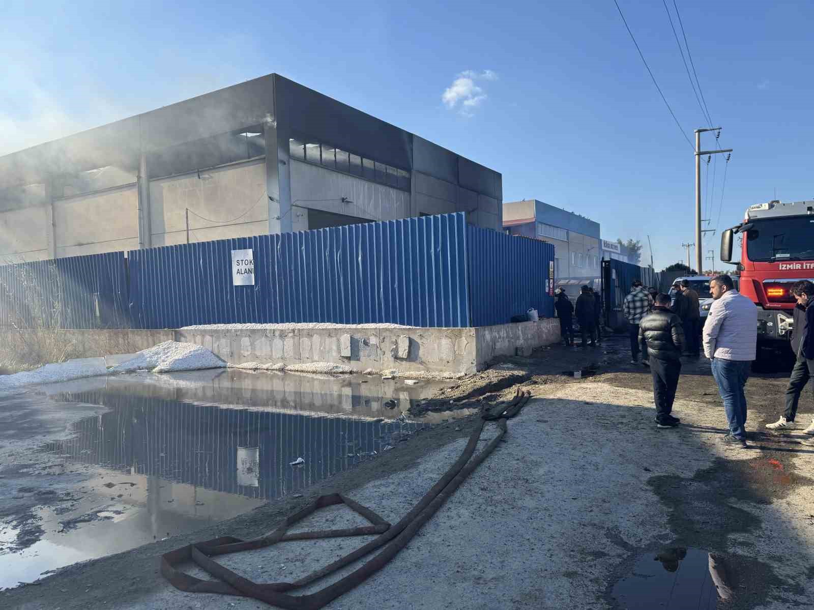 torbalidaki fabrika yangini sonduruldu 1 bey7DcHz