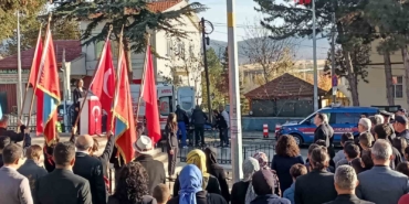 torende-fenalasan-kibris-gazisi-hastaneye-kaldirildi-8xfQXVLF.jpg