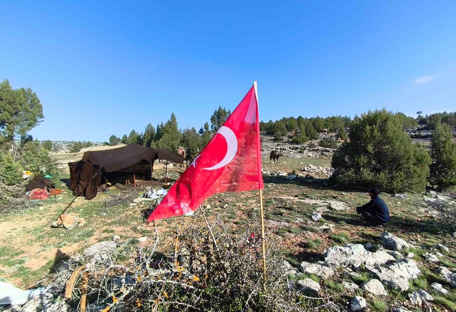 toroslarda yoruk gocu basladi sarikecililer yayla yolunda 4 8aUUBLZs