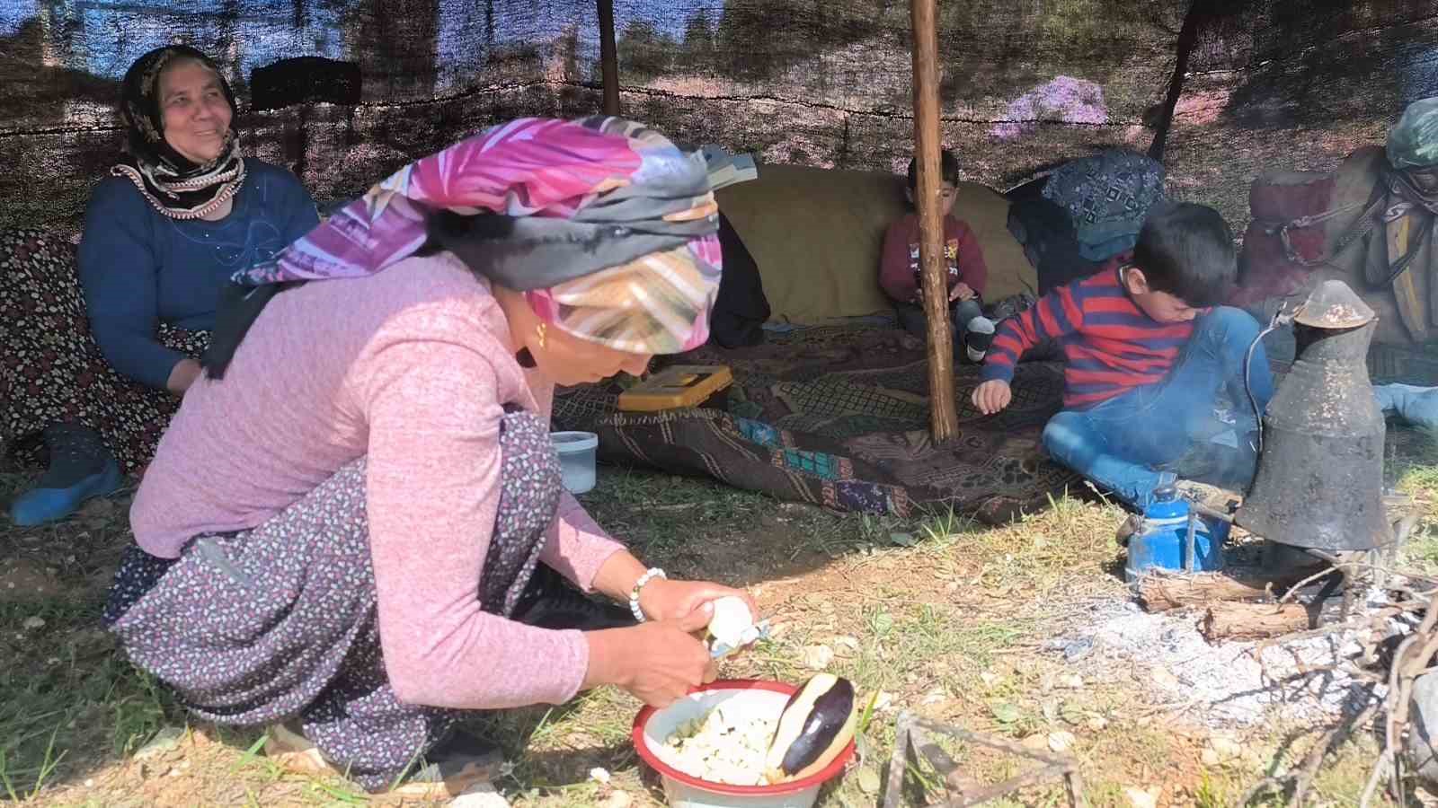 toroslarda yoruk gocu basladi sarikecililer yayla yolunda 5 ADXkimfX