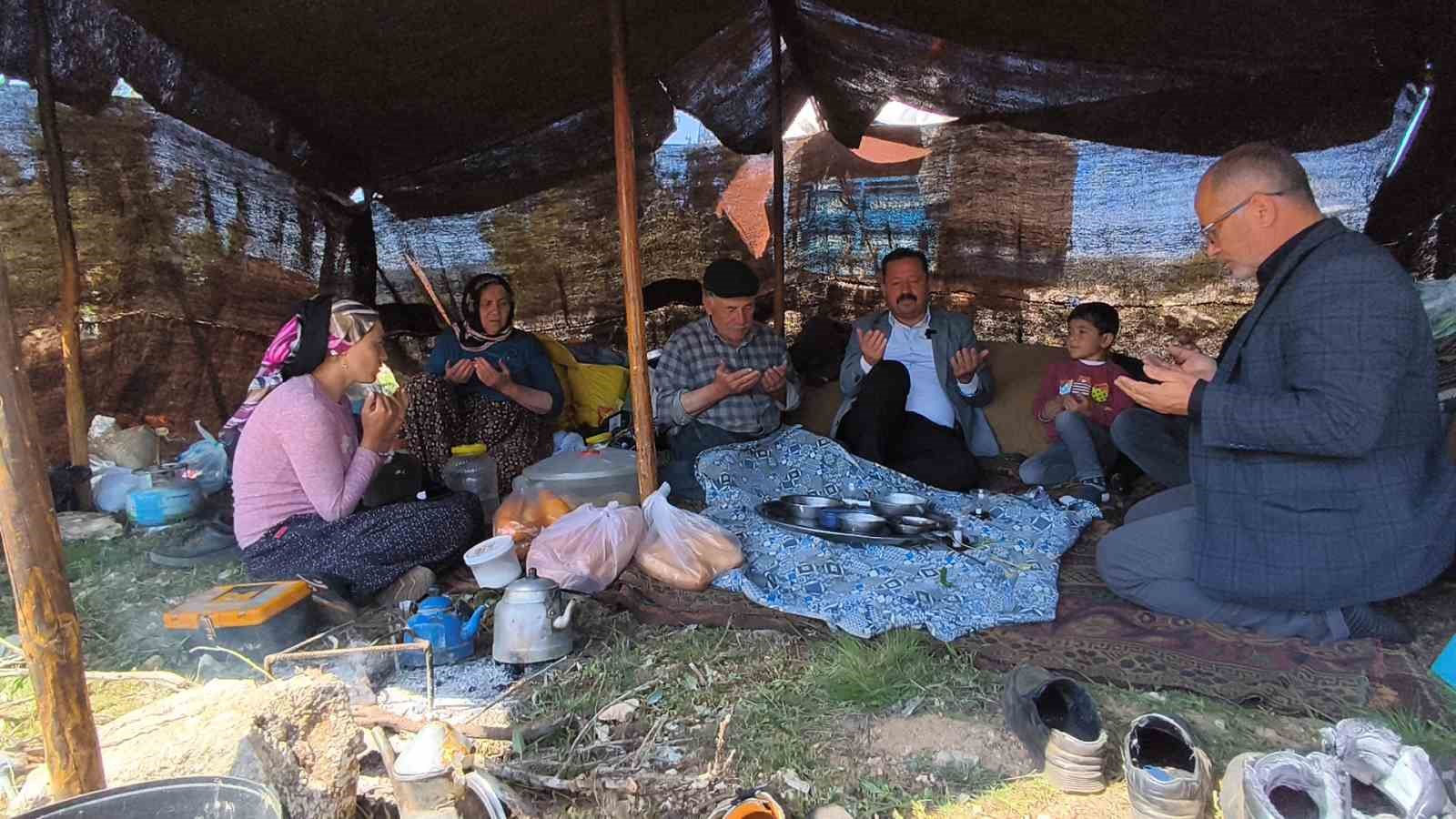toroslarda yoruk gocu basladi sarikecililer yayla yolunda 6