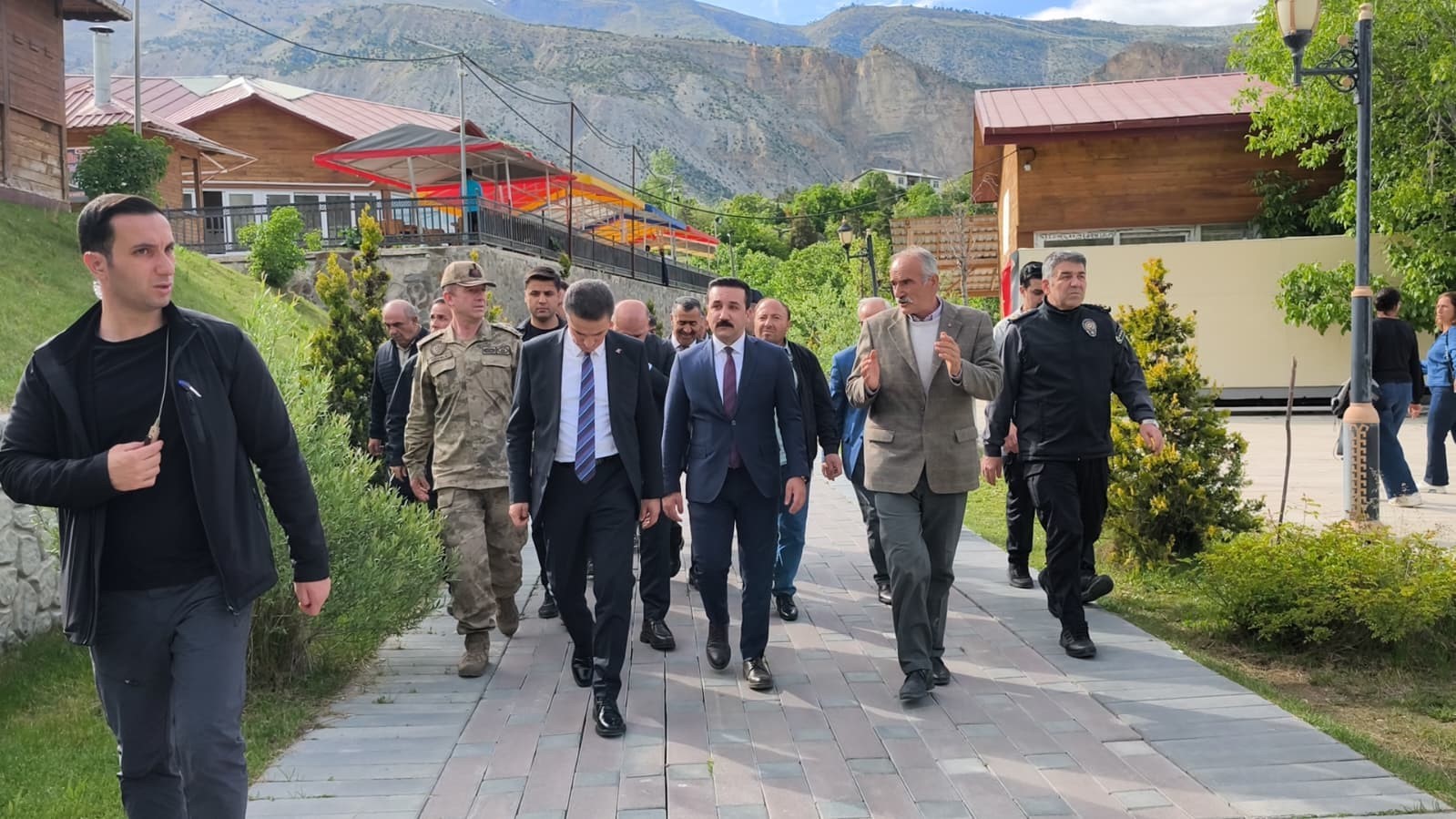 tortum selalesi costu vali barus hayran kaldi 7