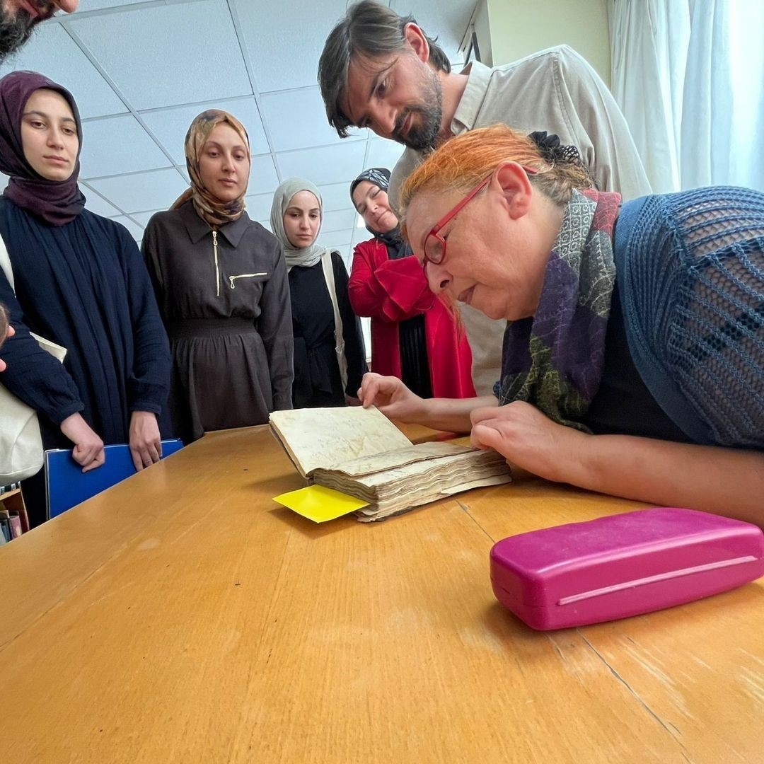 Tozlu raflardan dijital dünyaya: 600 yıllık miras Ege’de koruma altında 7 tozlu raflardan dijital dunyaya 600 yillik miras egede koruma altinda 3 WsgweAOd