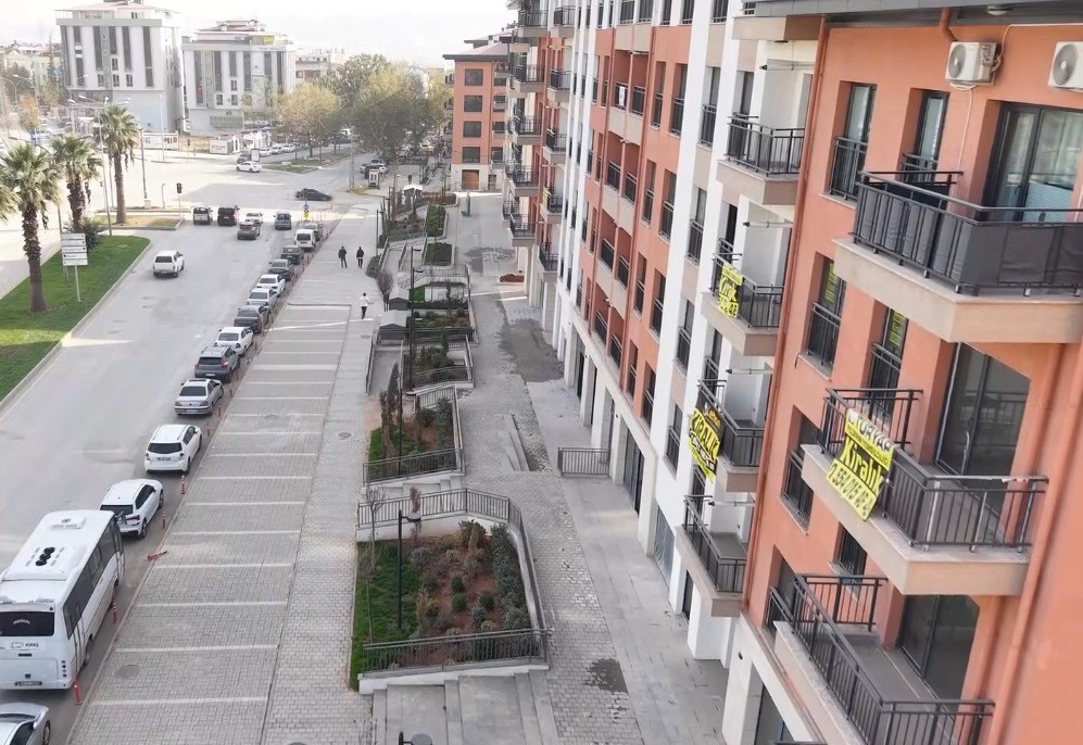 Trabzon Caddesi yeniden ayağa kalktı 10 trabzon caddesi yeniden ayaga kalkti 6 ABAOtDPl