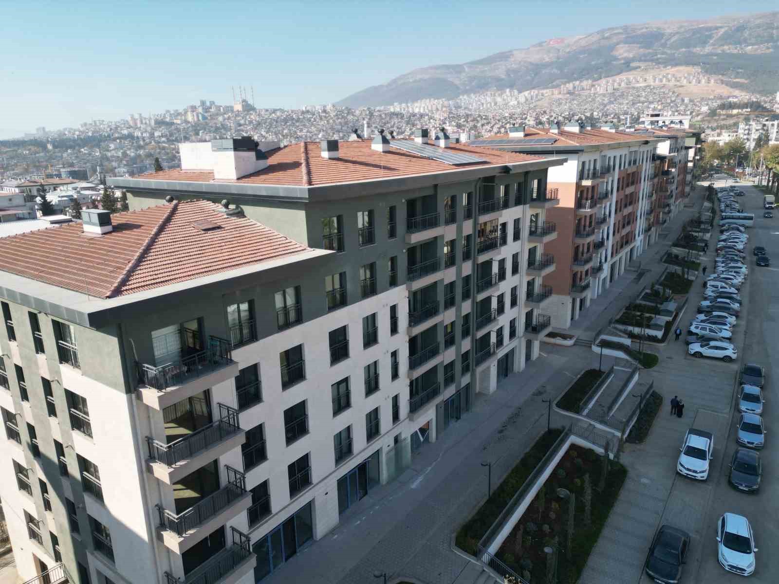 trabzon caddesinde hayat yeniden canlaniyor 2 zGMvqO3M