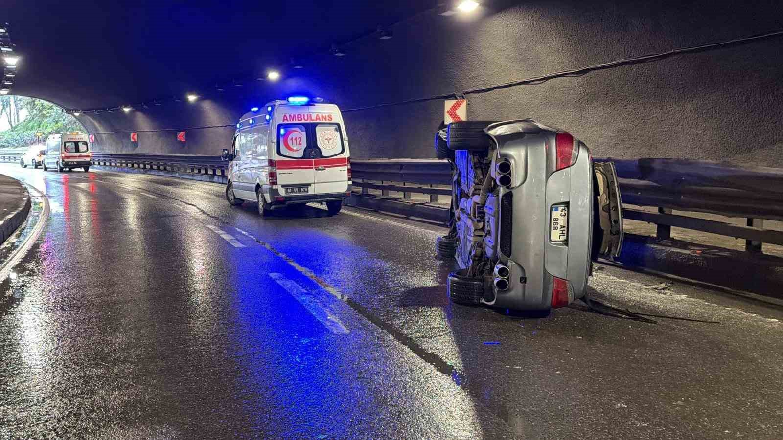 trabzon comlekci tunelinde kaza 2 yarali 0 3tW4lhZD