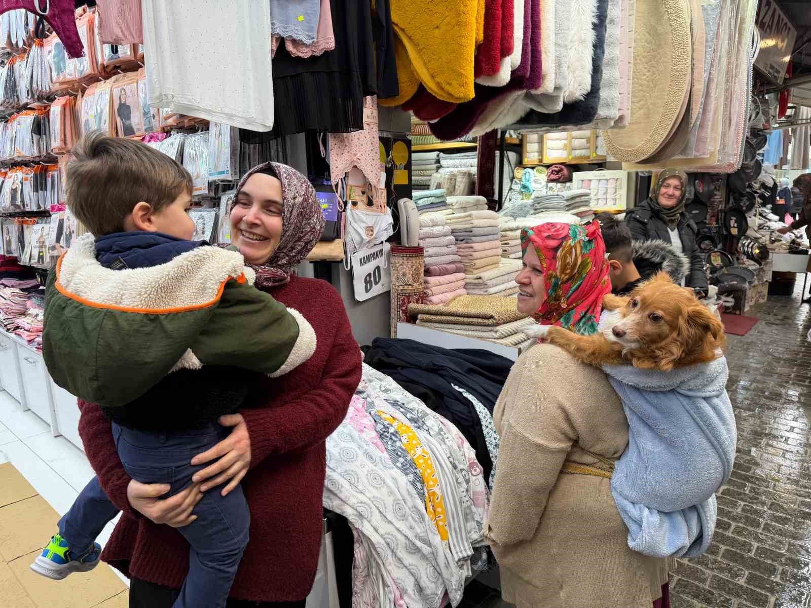 trabzon sokaklarinin en sira disi gezintisi 2 hp3cskk5