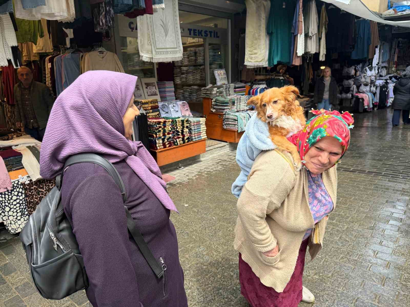 trabzon sokaklarinin en sira disi gezintisi 3 UzELFi8W