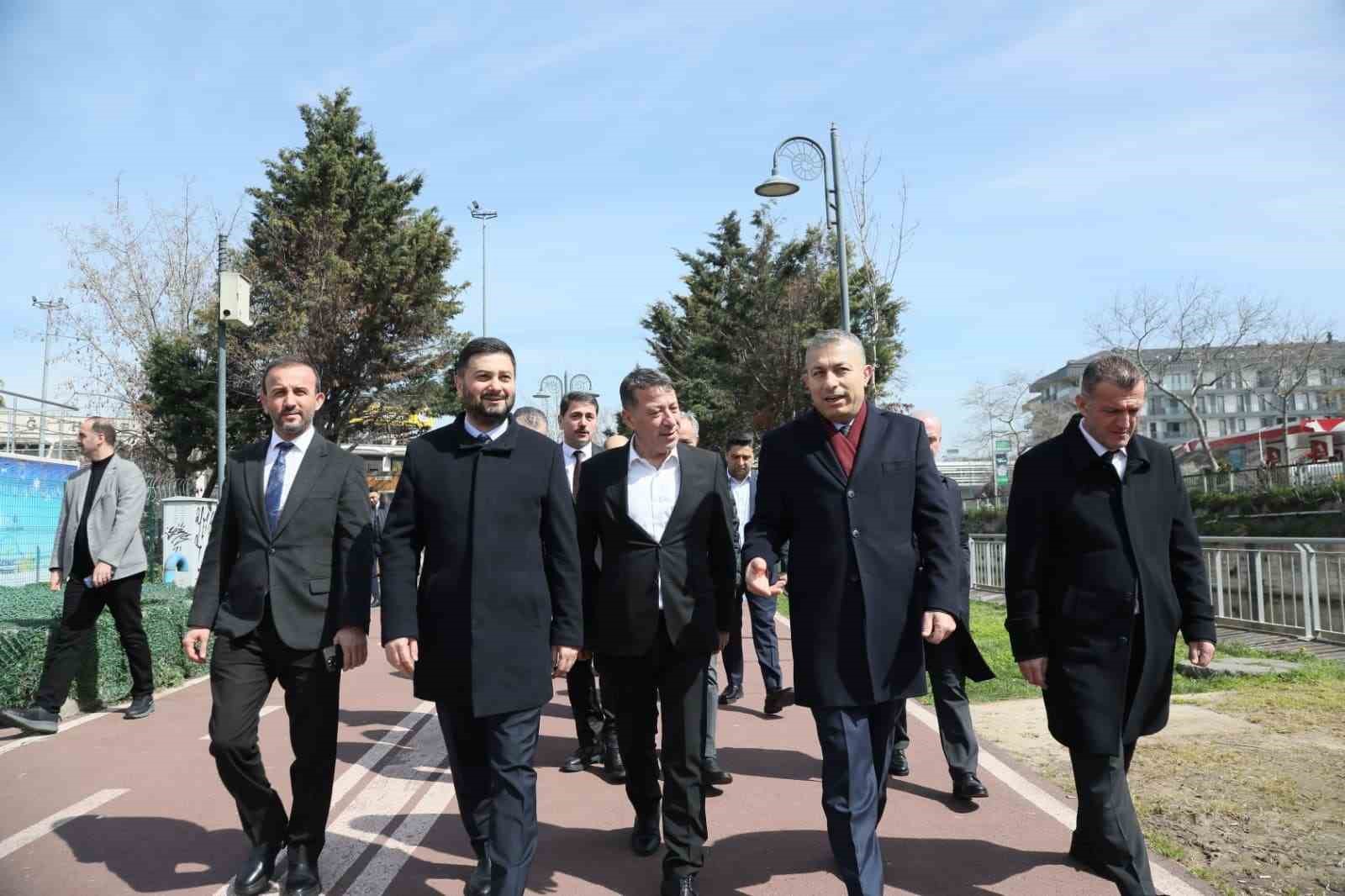 trabzon valisi tahir sahinden kagithaneye ziyaret 1 IdwU1cj6