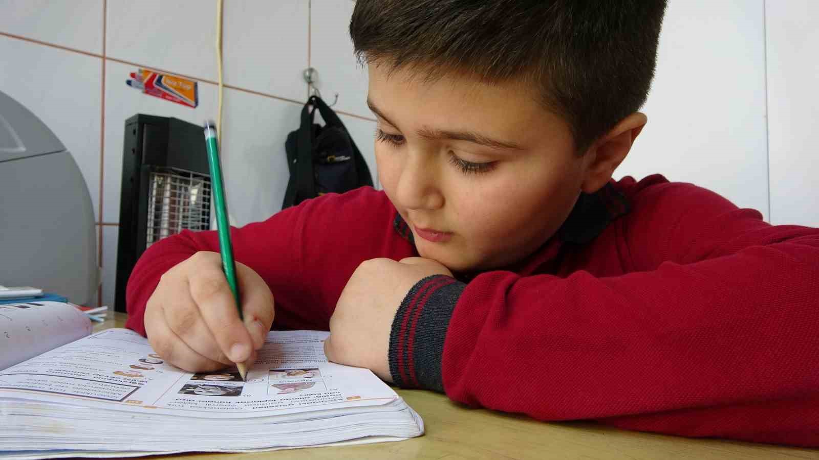 trabzonda junior kasap ilgi odagi oldu 4 cnY1ZyMd