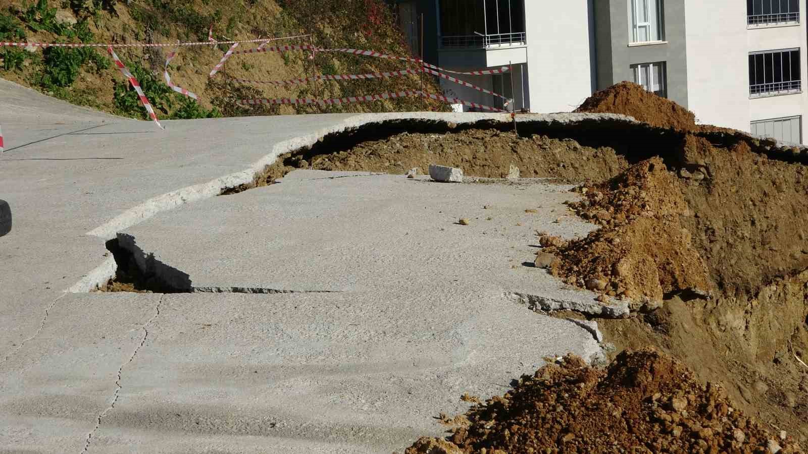 trabzonda kacak hafriyat sahasinda heyelan alarmi 1 cUcEilre