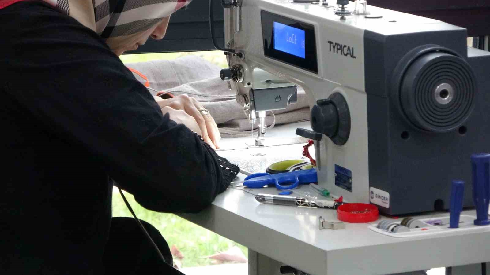 Trabzon’da kadın emeği üretime dönüşüyor: Yerel sanatlar dünyaya açılıyor 5 trabzonda kadin emegi uretime donusuyor yerel sanatlar dunyaya aciliyor 1 ECRz2tmU