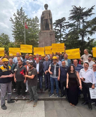 trabzonda-madencilerin-maas-protestosu-kZRzpXu1.jpg