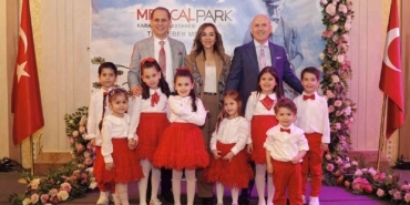 trabzonda-minik-yureklerin-sesi-medical-park-karadeniz-hastanesinden-unutulmaz-23-nisan-kutlamasi-CUDNSEFH.jpg