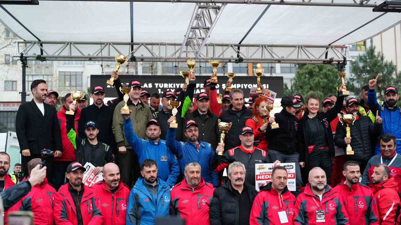 trabzonda off road yarislarinda oduller sahiplerini buldu 1 9qhtnndW