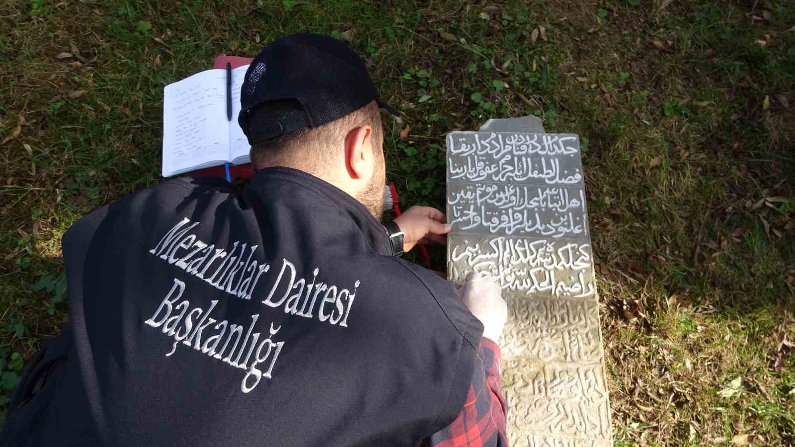 Trabzon’da tarihî mezar taşları karekodla dijital kayıt altına alınıyor 7 trabzonda tarih mezar taslari karekodla dijital kayit altina aliniyor 3