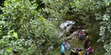 trabzonda-trafik-kazasi-1-olu-5-yarali-jNmtCSg9.jpg