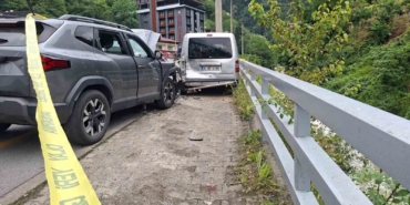 trabzonda-trafik-kazasi-7-arap-turist-yarali-MnL8JV23.jpg