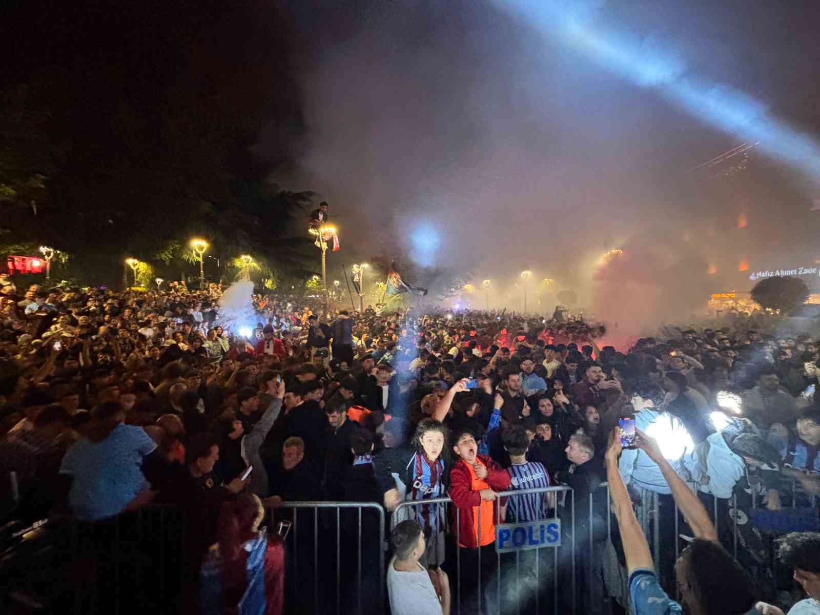 trabzonda turkiye kupasi coskusu 4 SUvvN7ZH