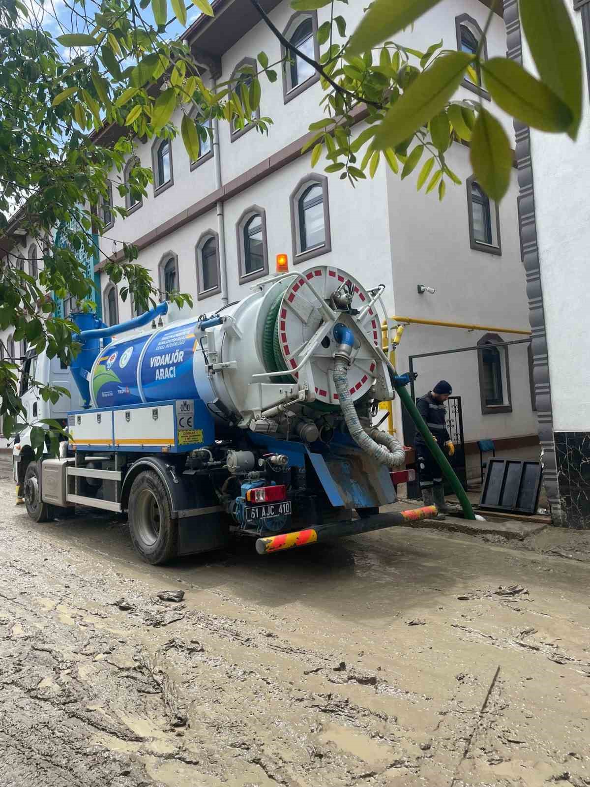 trabzondan sel felaketinin yasandigi havzaya yardim eli 1