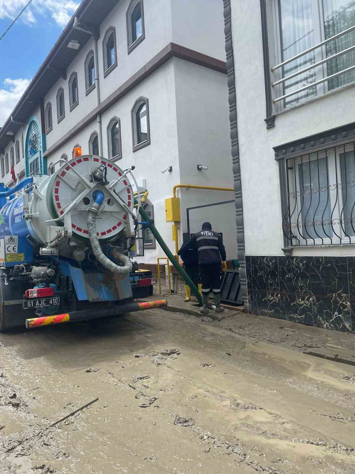 trabzondan sel felaketinin yasandigi havzaya yardim eli 2