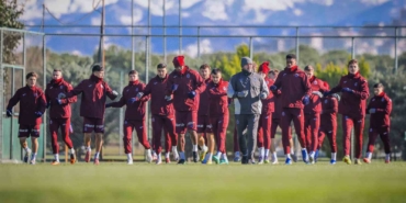 trabzonspor-2026-yilina-moralsiz-girdi-PxLK6VCG.jpg