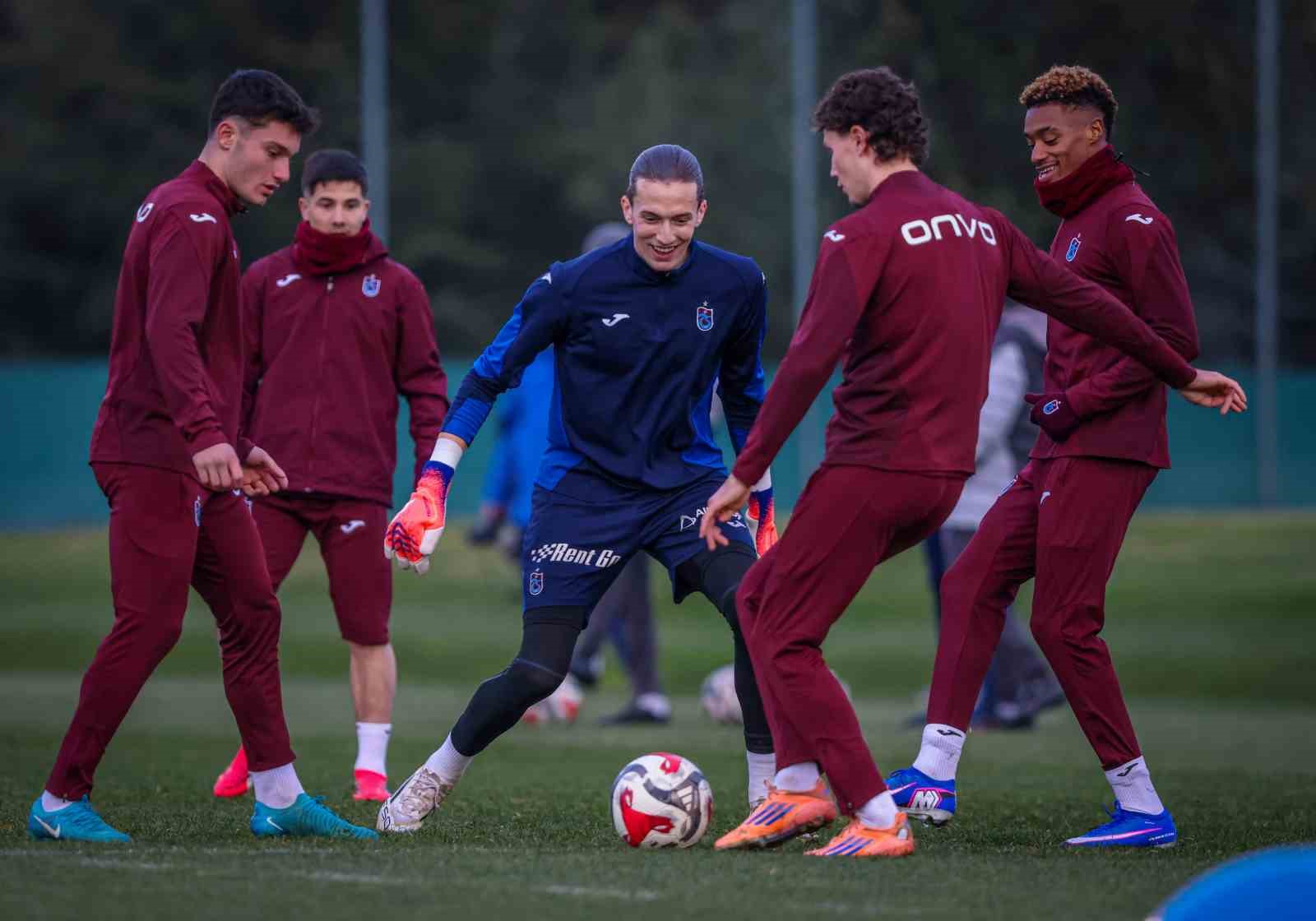 trabzonspor antalyaspor maci hazirliklarina basladi 1 cSjQFv8J