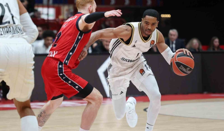 trabzonspor-basketbol-shaquille-harrisoni-kadrosuna-katti-5BtbVd1A.jpg