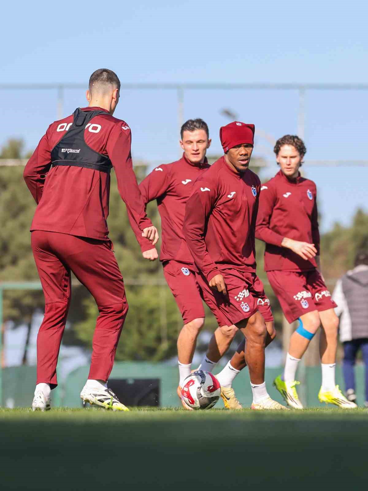 Trabzonspor, Çaykur Rizespor maçı hazırlıklarına başladı 6 trabzonspor caykur rizespor maci hazirliklarina basladi 2