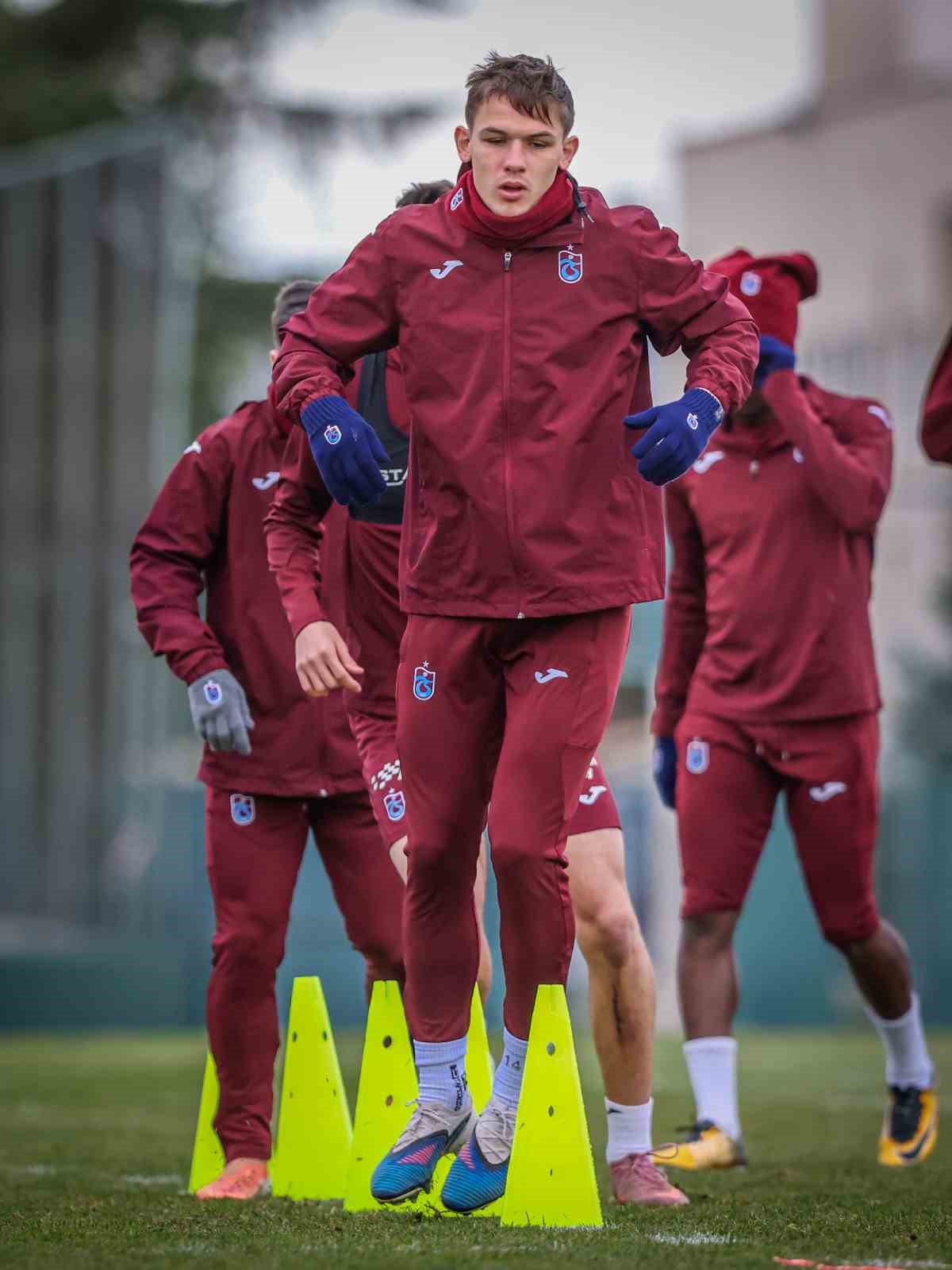 trabzonspor danlyo sikan icin anderlechtle anlasti 0